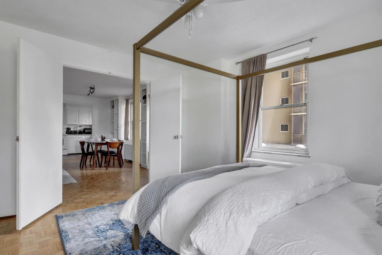 1 Bedroom Downtown Condo Amazing Location*Self Check-In** Атланта Екстериор снимка