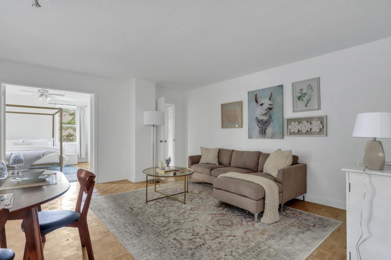 1 Bedroom Downtown Condo Amazing Location*Self Check-In** Атланта Екстериор снимка