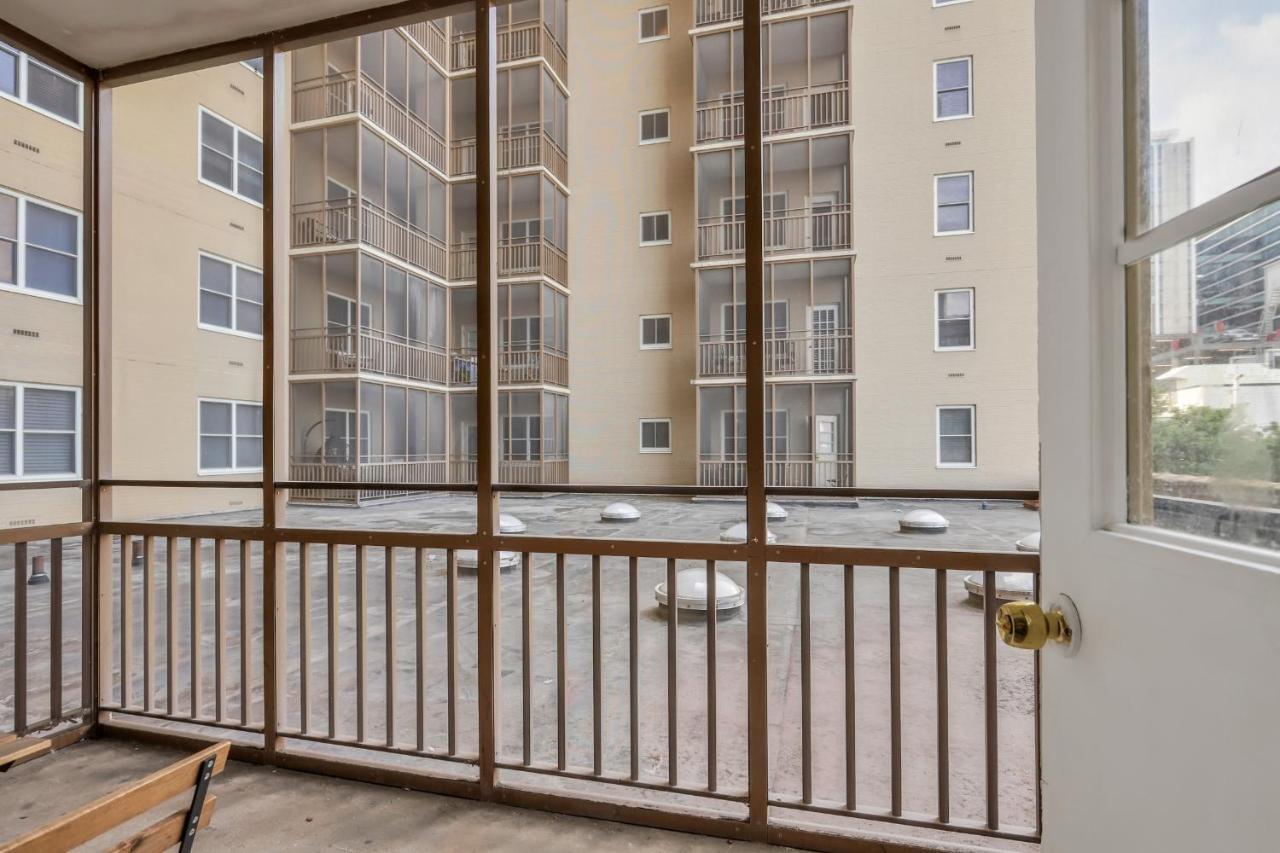 1 Bedroom Downtown Condo Amazing Location*Self Check-In** Атланта Екстериор снимка